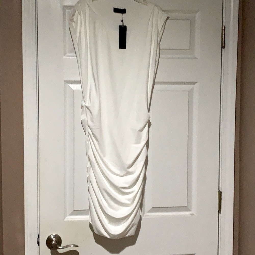 Women’s Dress Rouched Bottom in white